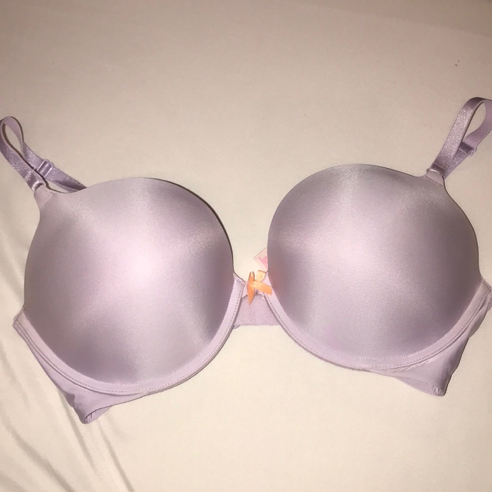VS purple push up bra. Size 34 DD.